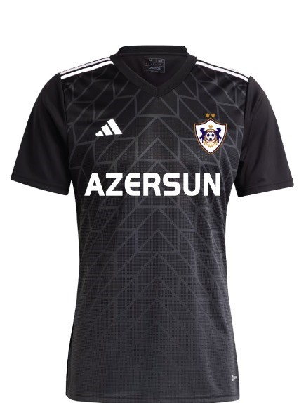 Yeni sezon forması, qara